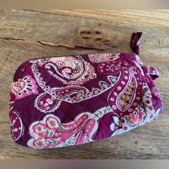 Vera Bradley Cosmetic bag - Picture 2 of 3